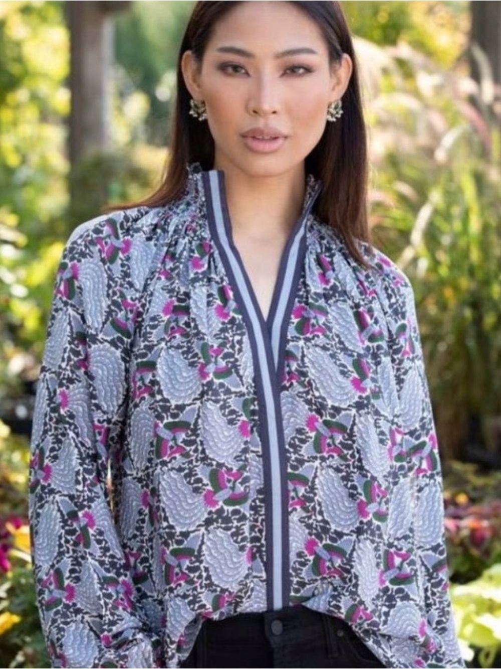 Rungolee Aspen- Periwinkle Phoenix Floral